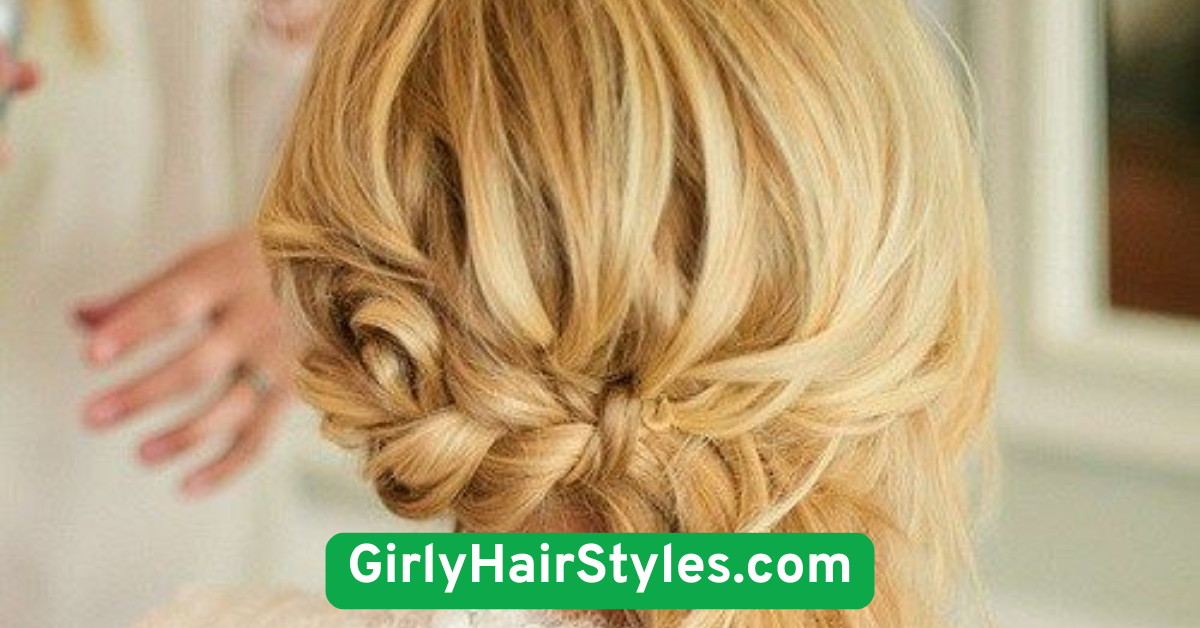 Side Ponytail with Curl